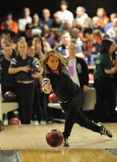 STATE CENTRAL: 2013 IHSA Girls Bowling